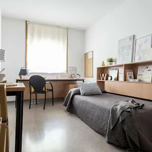 Residencia Universitaria Campus De Montilivi Hostal